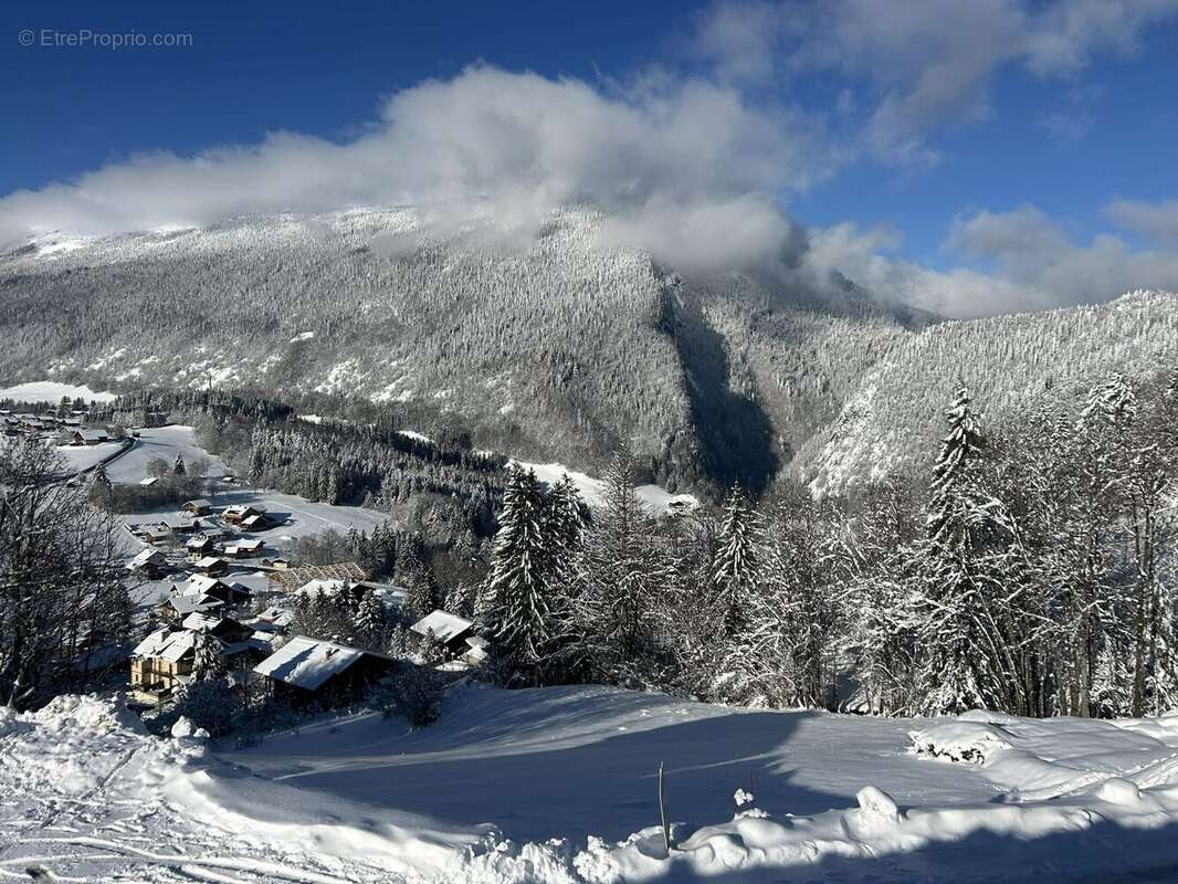 Terrain à SAINT-JEAN-DE-SIXT