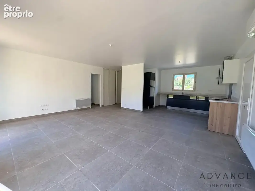 Maison 4 pièces 85 m² à vendre à Caraman (31460) - photo 7