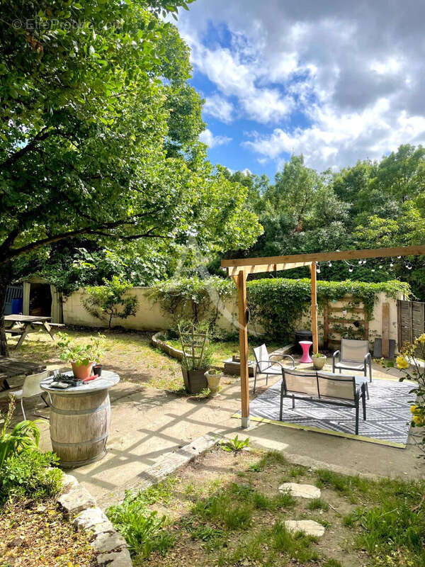 Maison à CHAILLE-LES-MARAIS