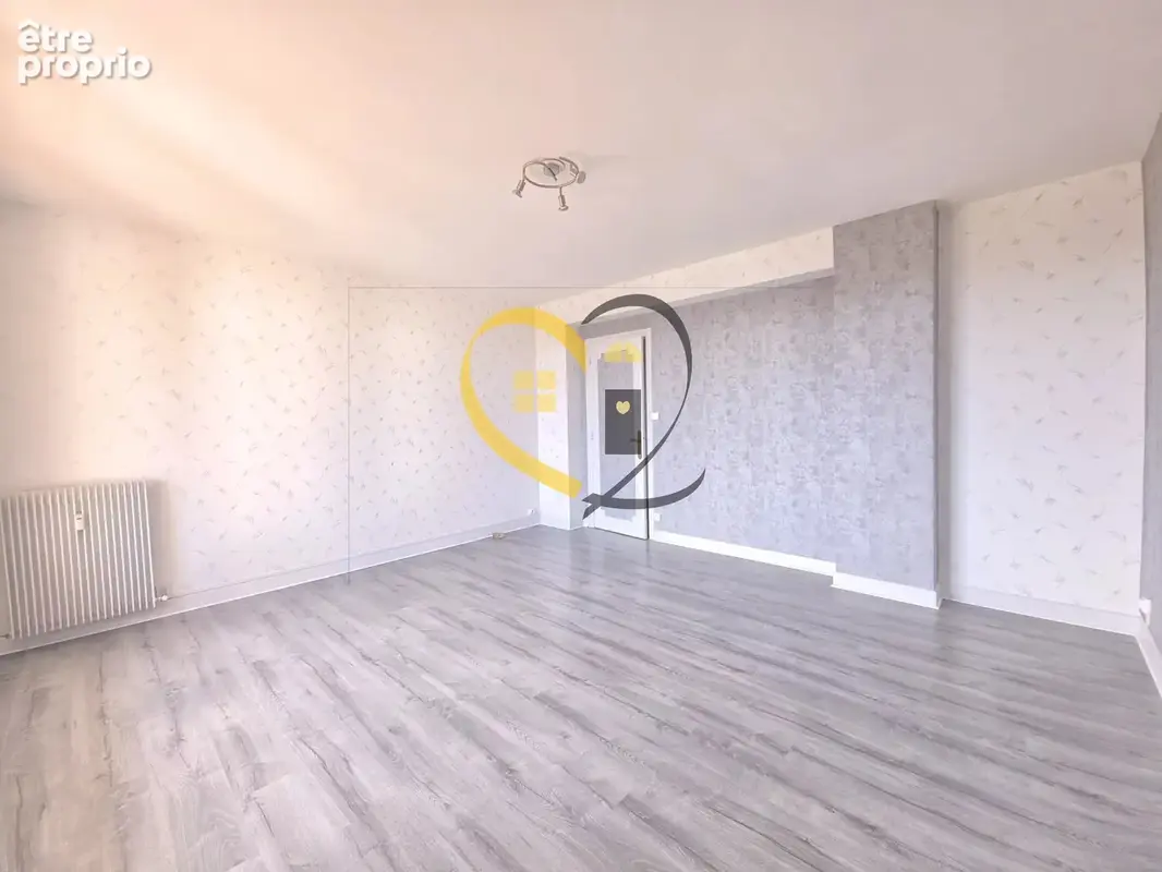 Appartement T3 rénové de 64 m² avec garage et cave – Résidences des Planchards à Yzeure - photo 3