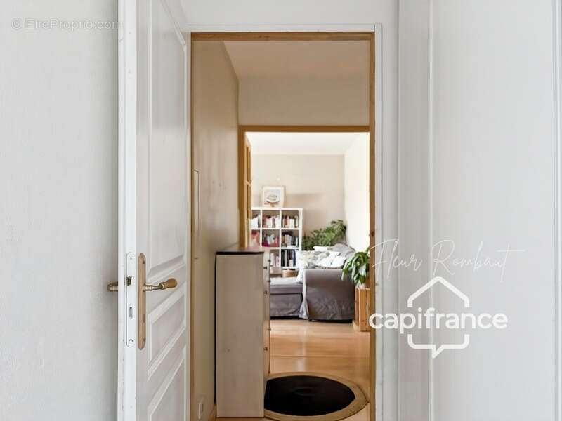Appartement à ELANCOURT