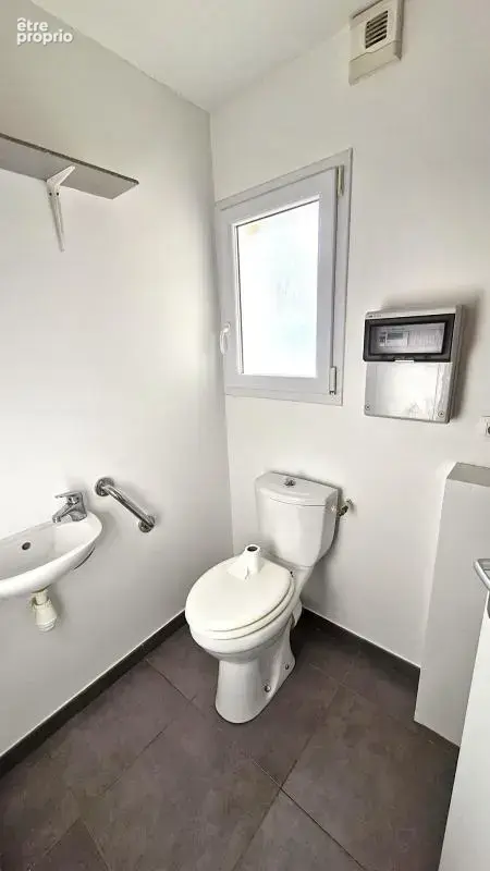 Maison mitoyenne de 66m2 avec petit jardin - photo 7