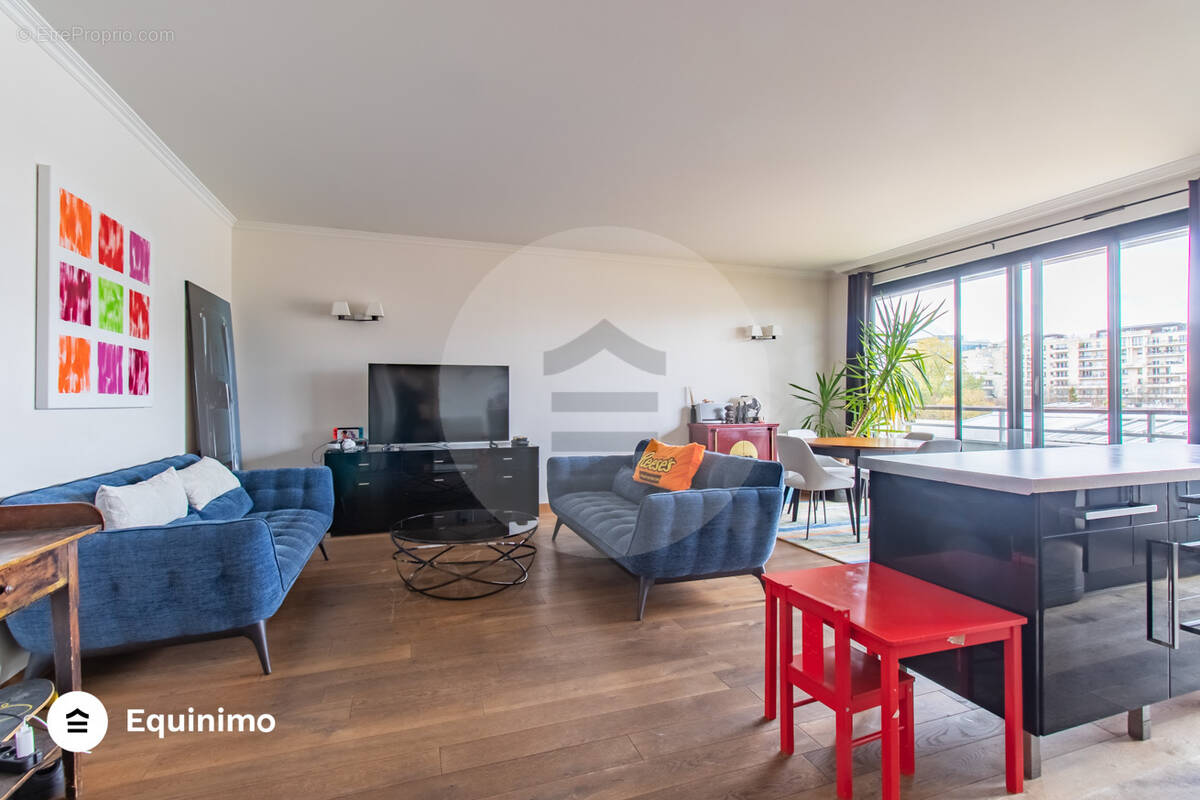 Appartement à LEVALLOIS-PERRET