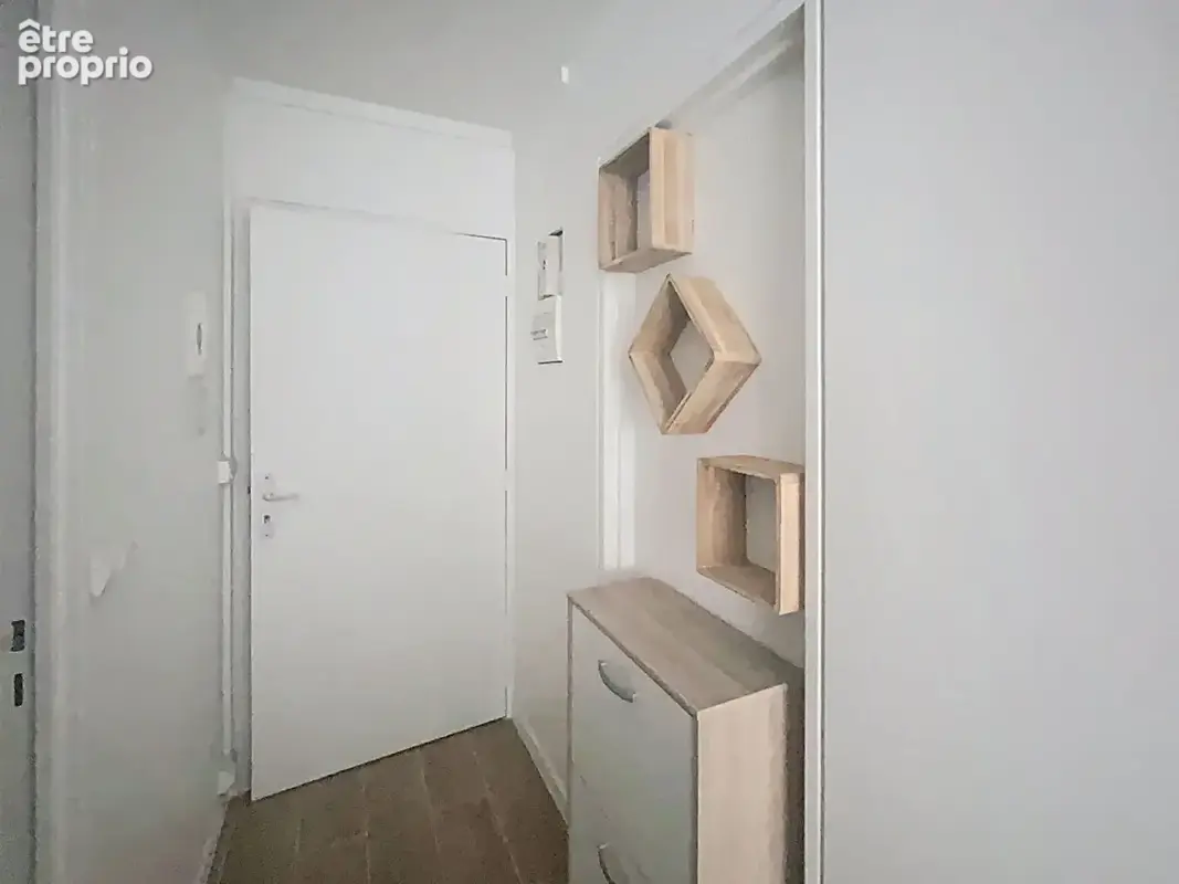 Studio Courbevoie 1 pièce 17.30 m² - photo 5