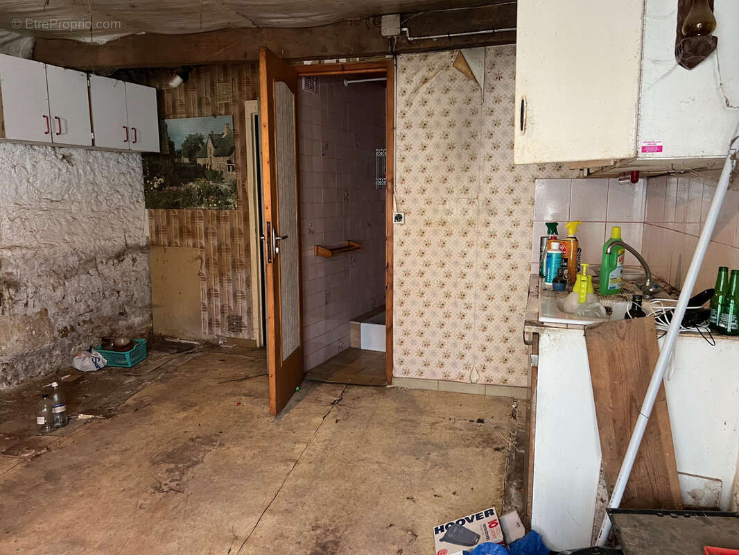 Maison à LA CHAPELLE-THEMER