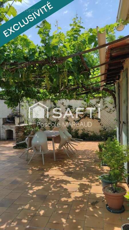 Photo 2 - Maison à DOMAZAN