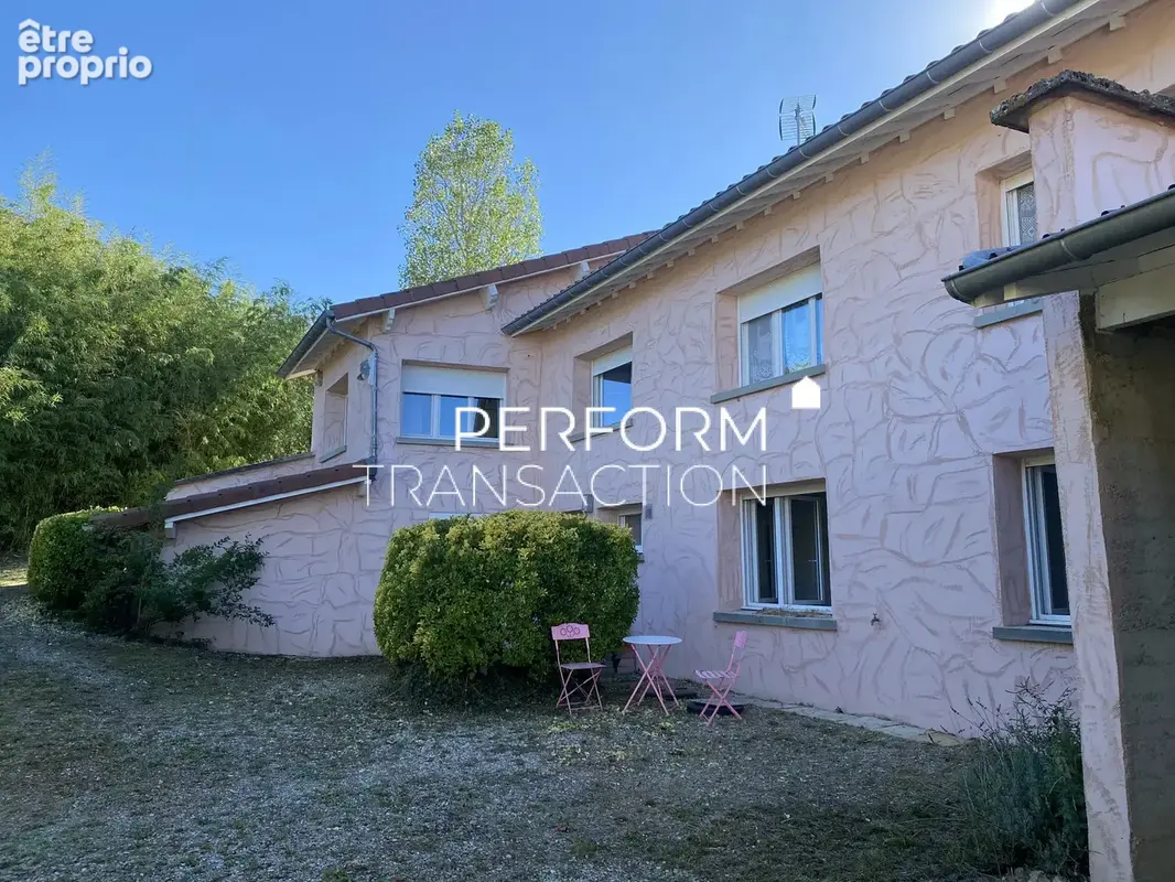 À vendre – maison familiale de 6 pièces de 152 m² avec terrain de 2 173 m² - photo 2