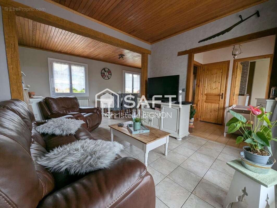 Photo 2 - Maison à LIANCOURT