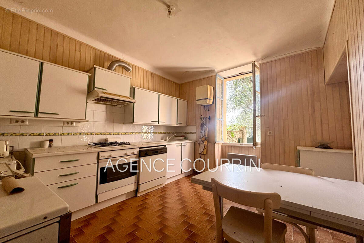 Maison à GRASSE