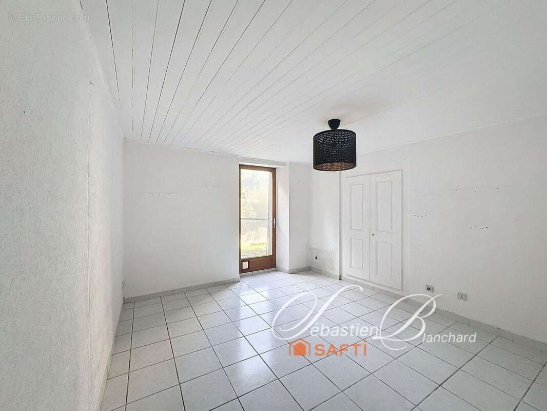 Photo 5 - Maison à LANCRANS