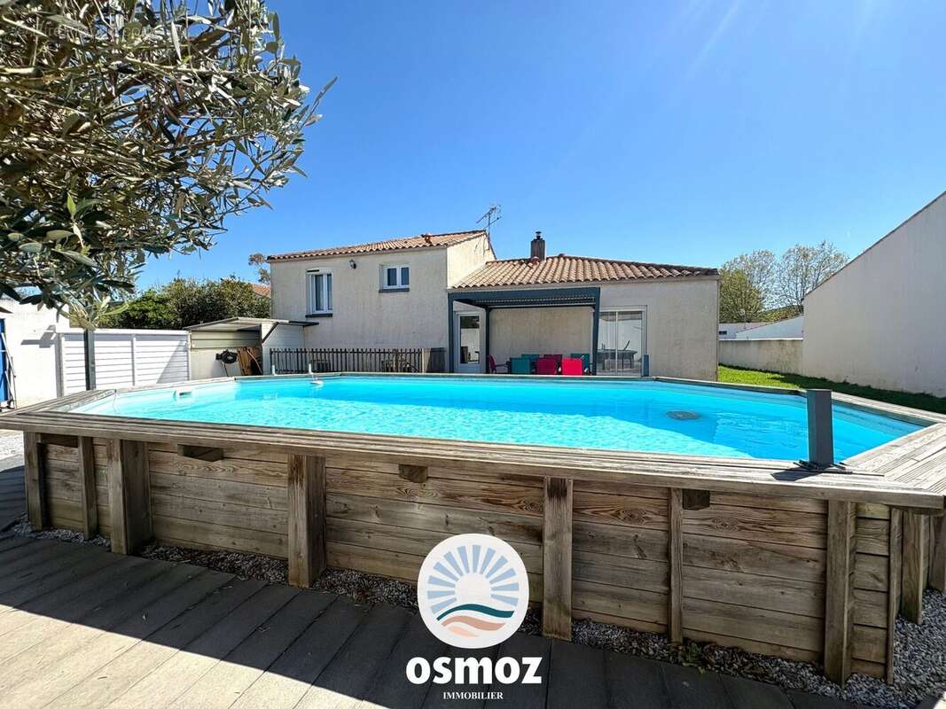Maison à DOMPIERRE-SUR-MER