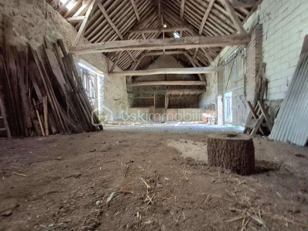 Maison à SAINT-MAURICE-AUX-RICHES-HOMMES