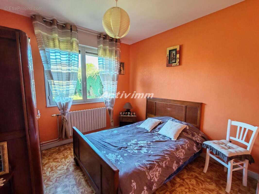 4288 32 - Maison à HESDIN