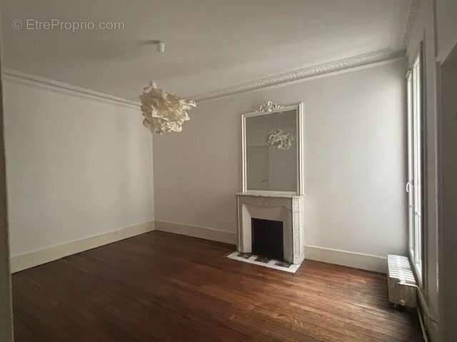 Appartement à PARIS-12E