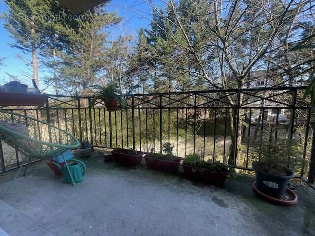 Appartement à LE BLANC-MESNIL