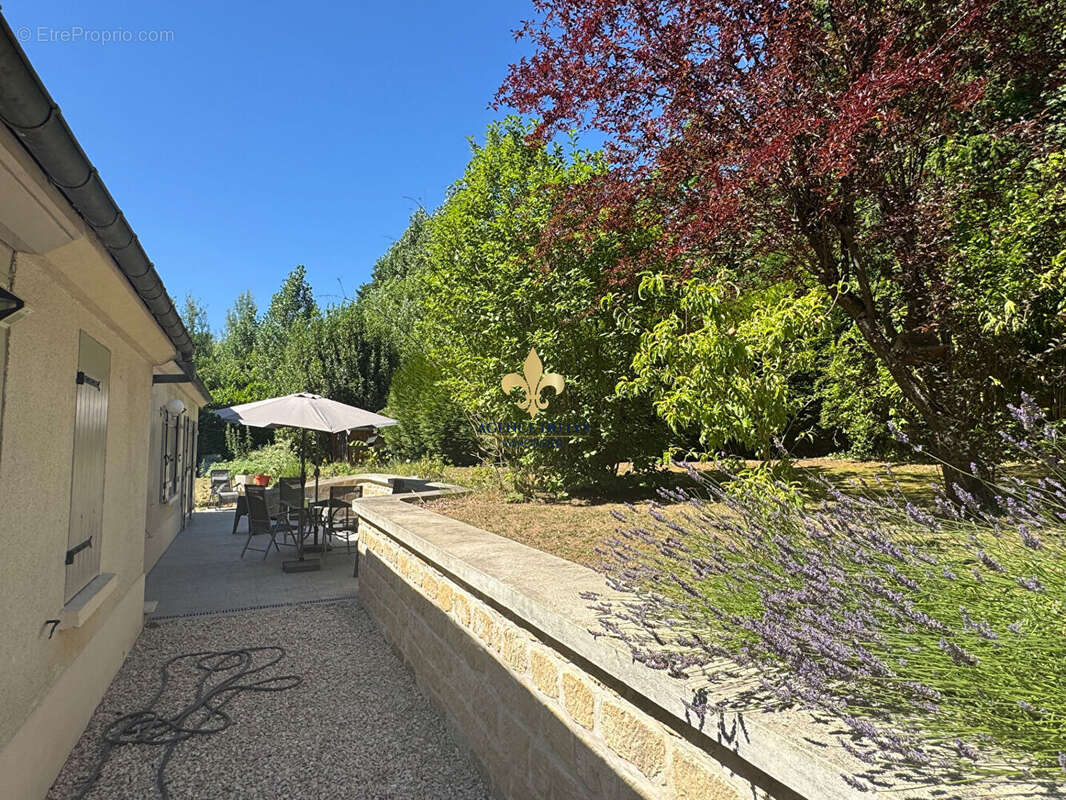 Maison à LAMORLAYE