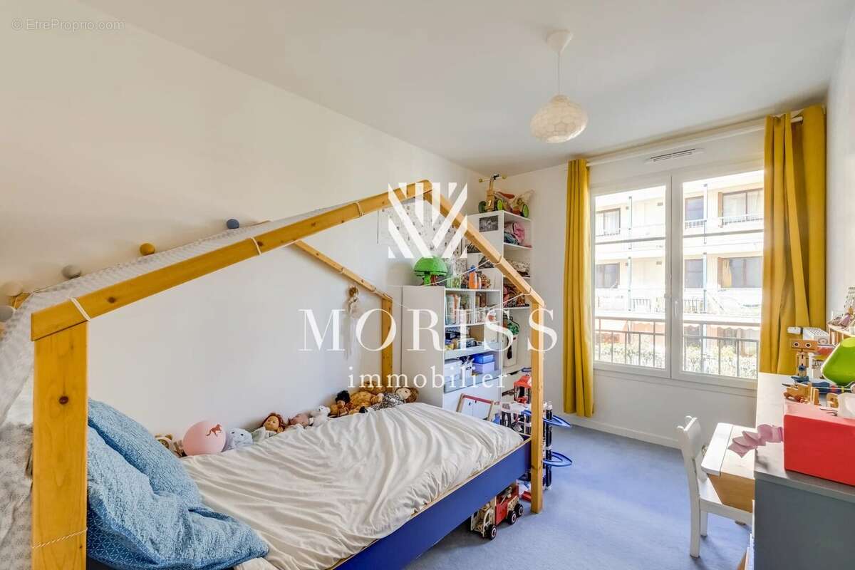 Appartement à FONTENAY-SOUS-BOIS