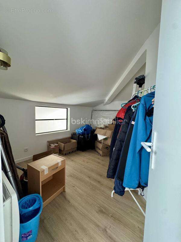 Appartement à LATTES