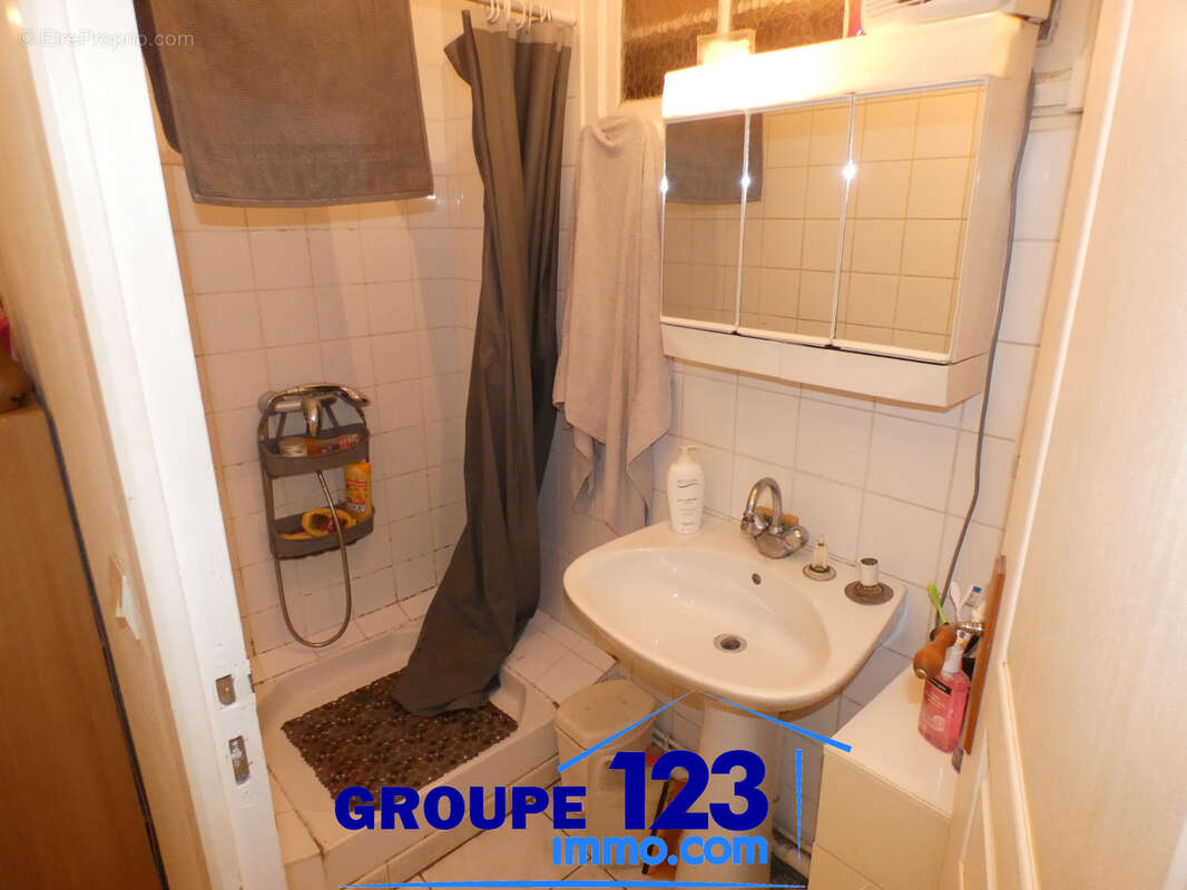 Appartement à BRIENON-SUR-ARMANCON
