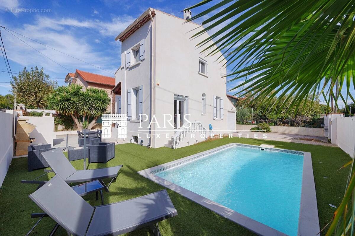 Maison à MARSEILLE-12E