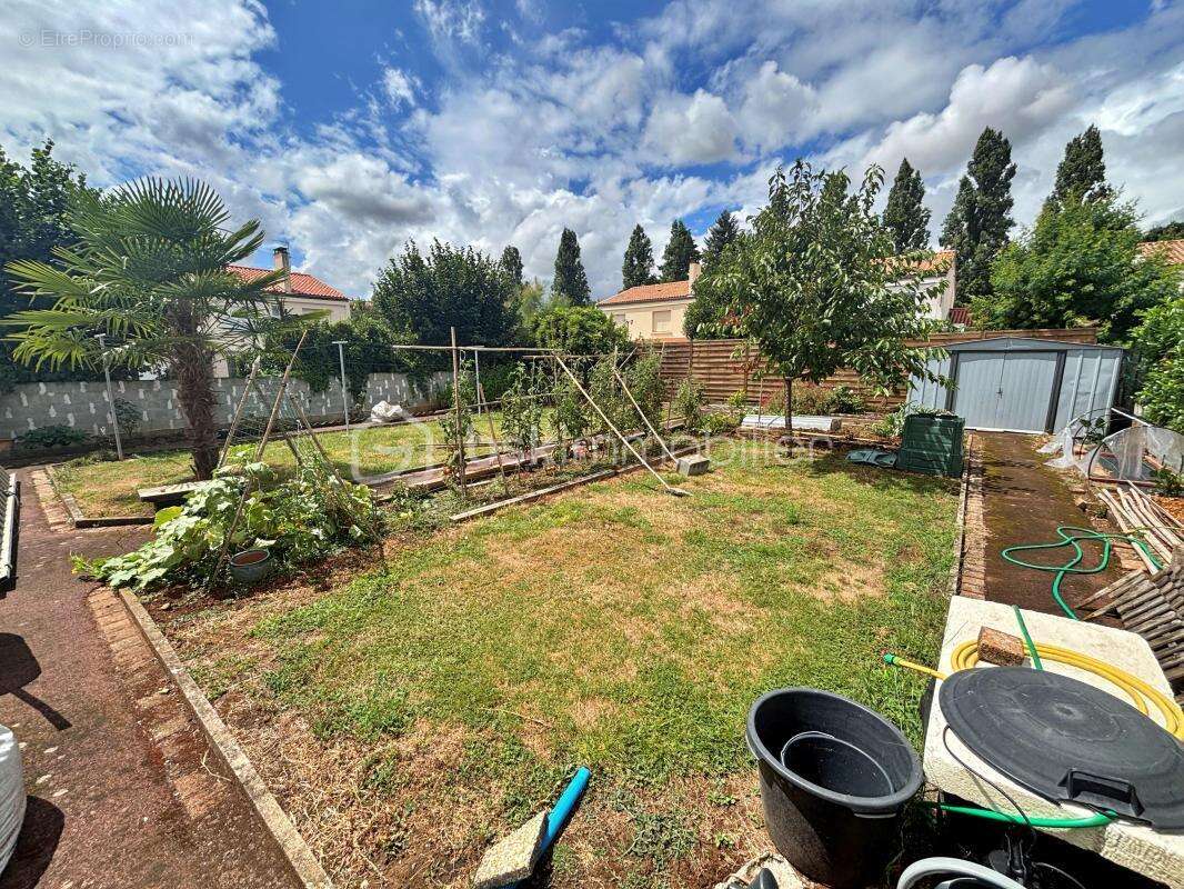 Maison à FONTENAY-LE-COMTE