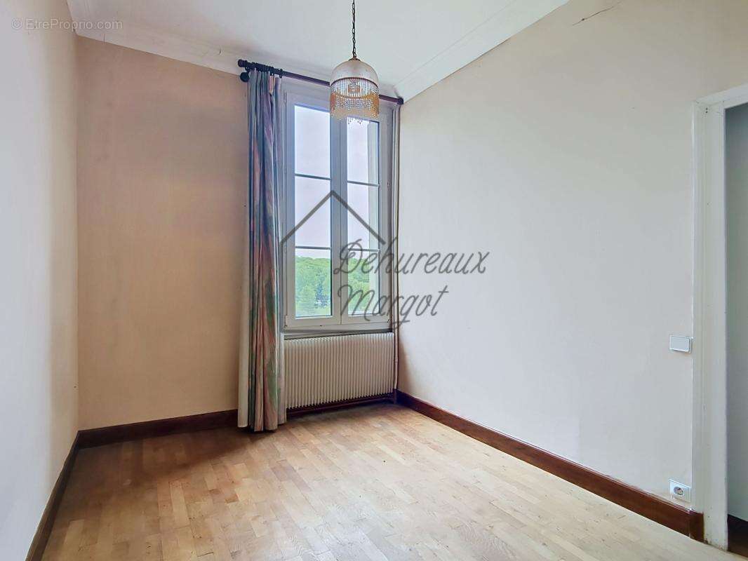 Appartement à CHATEAU-RENAULT
