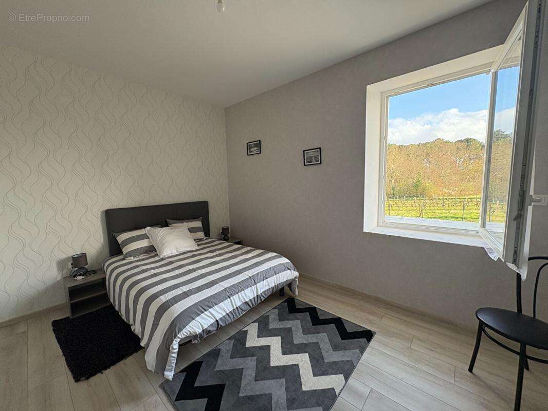 Maison à SAUVETERRE-DE-GUYENNE