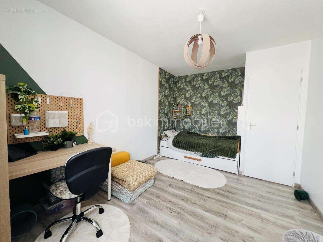 Maison à SAINT-GERMAIN-LES-ARPAJON