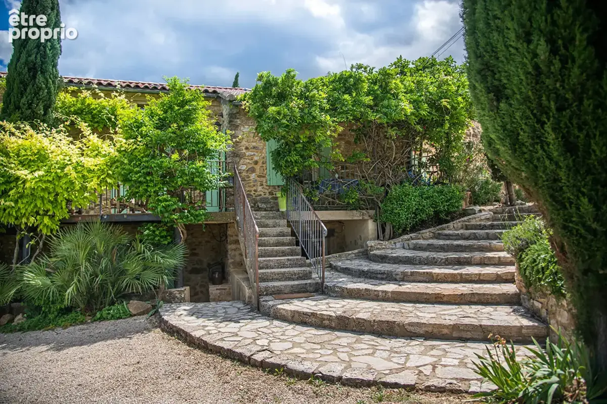 Domaine provençal dans la vallée de Cèze - photo 22