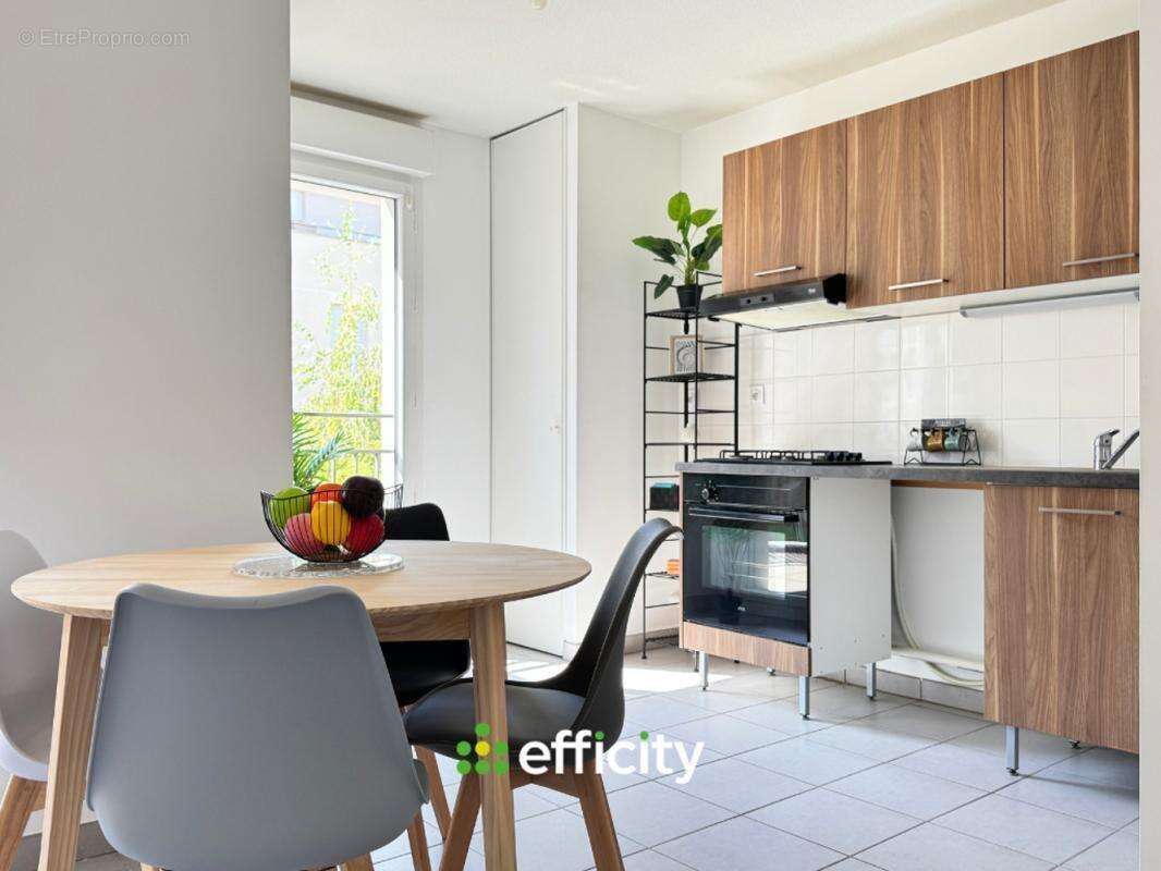 Appartement à OULLINS