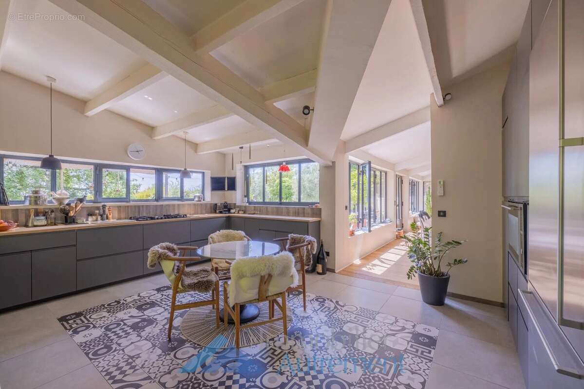Maison à AIX-EN-PROVENCE
