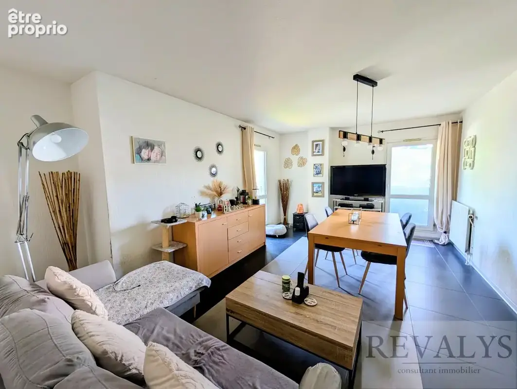 COTE D'OR (21) - LONGVIC - Appartement T4 de 81,90 m² - photo 1