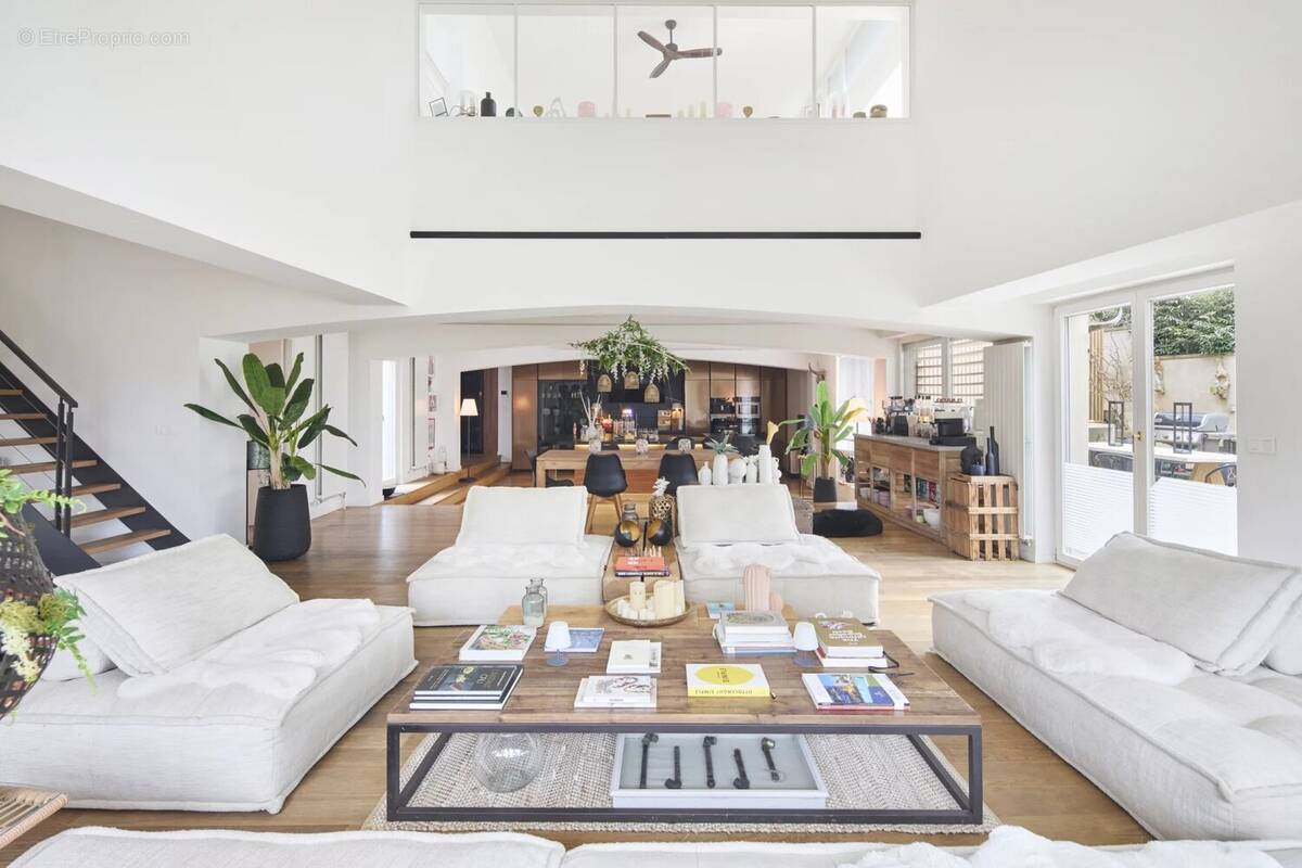 Maison à JOUY-EN-JOSAS