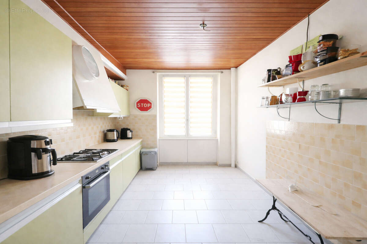 Appartement à MARSEILLE-7E