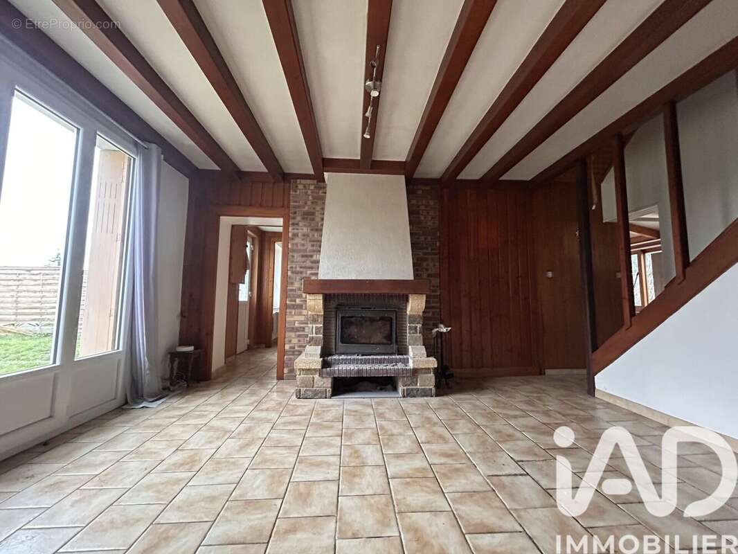 Photo 2 - Maison à COSNE-D'ALLIER