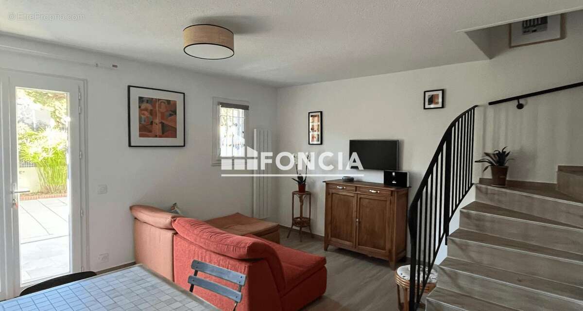 Maison à LA LONDE-LES-MAURES