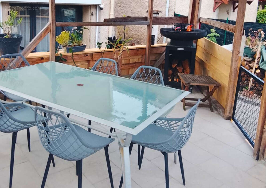 Maison en pierre 120 m2 avec cour - photo 2