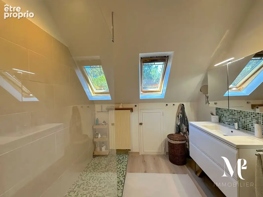 Maison familiale - 142m²  - terrain de 590m² - photo 14