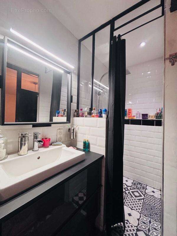 Maison de ville renovee - proche commodites - photo 13