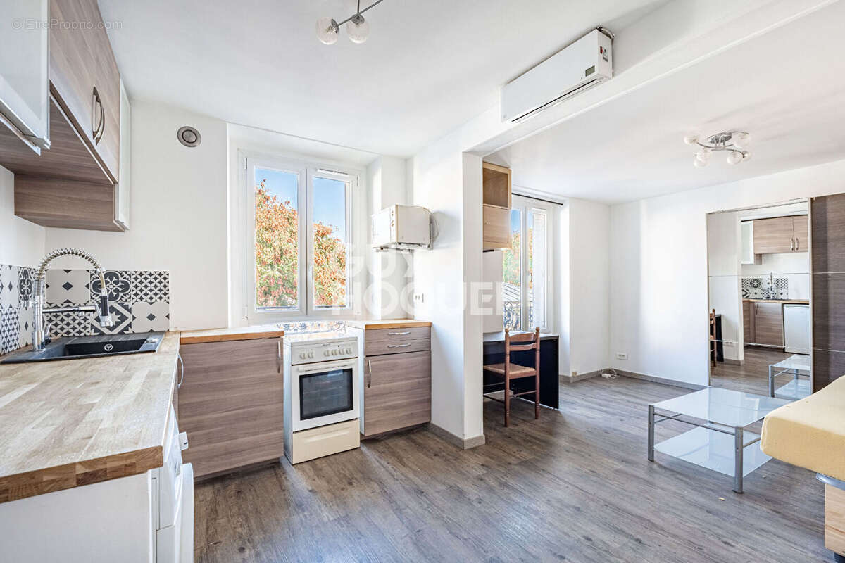 Appartement à GENNEVILLIERS