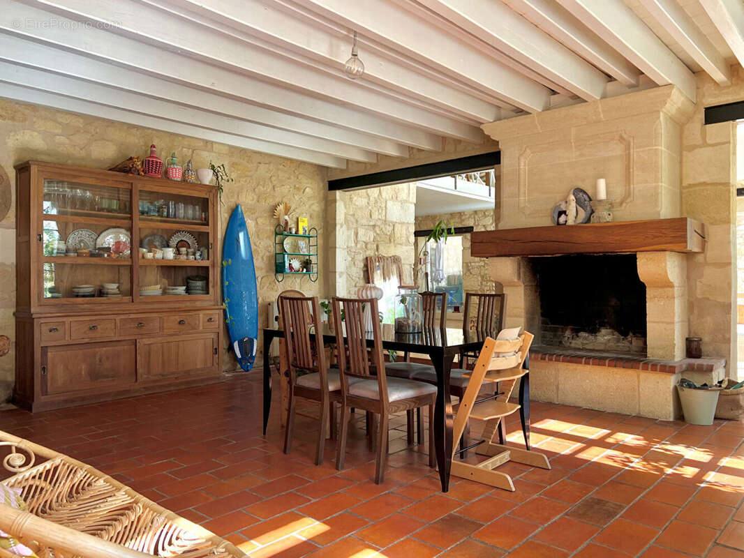 Maison à SAINT-ANDRE-DE-CUBZAC