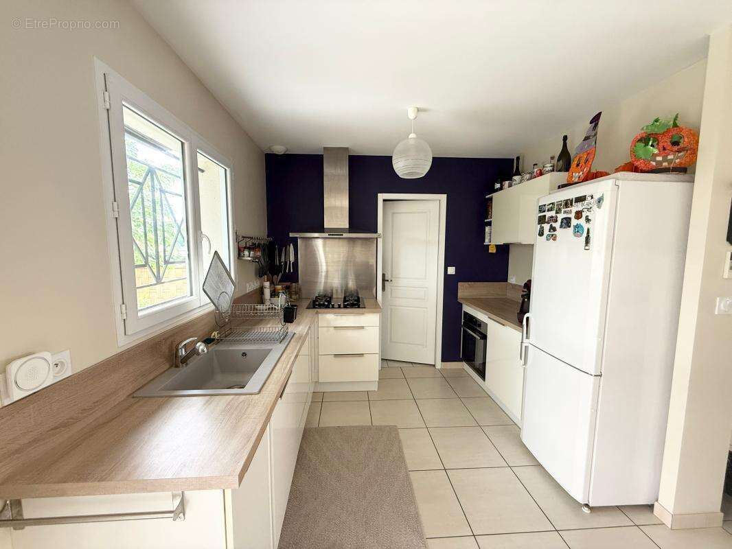 Maison à LA LANDE-DE-FRONSAC