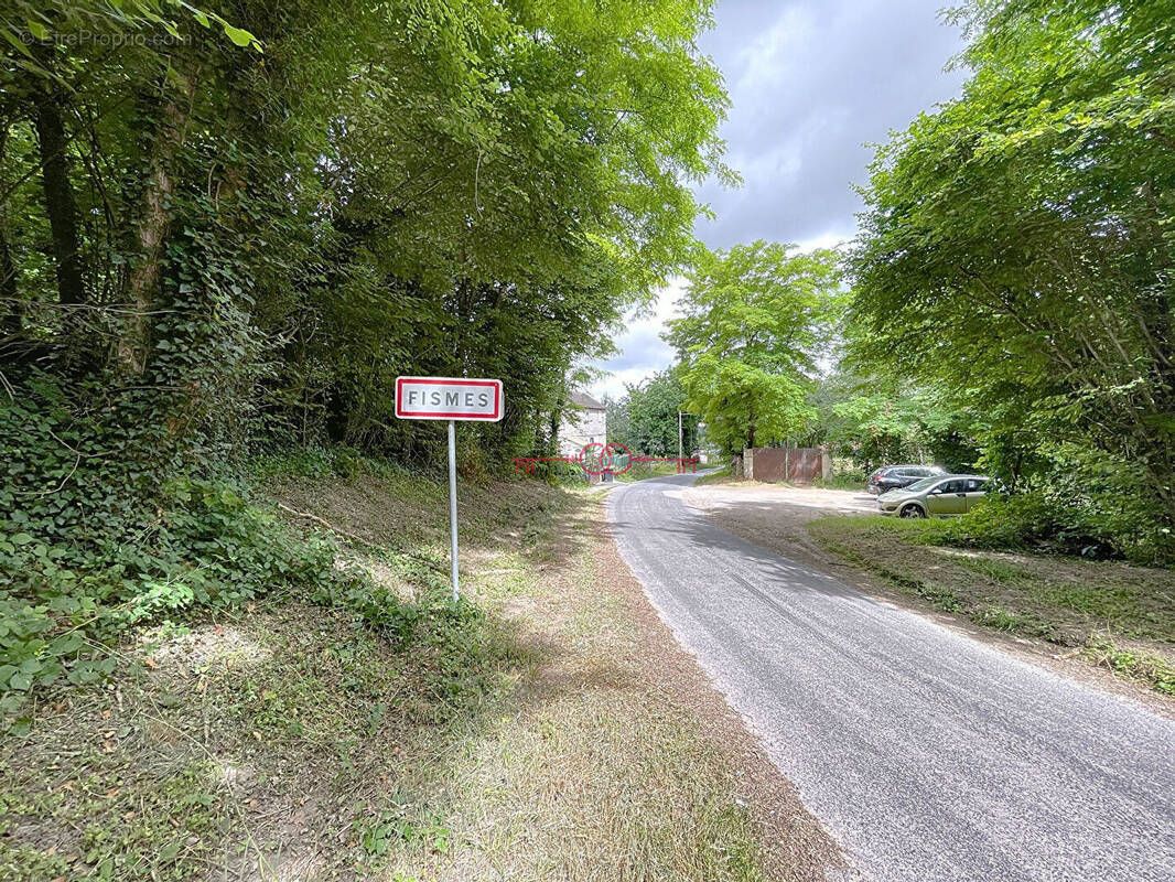 Terrain à FISMES