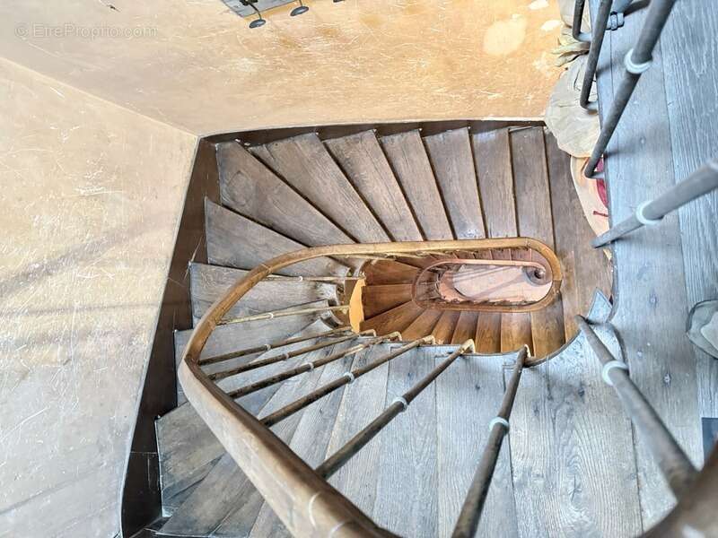 Maison à DUN-LE-PALESTEL