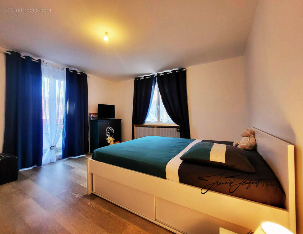 Appartement à QUINTAL