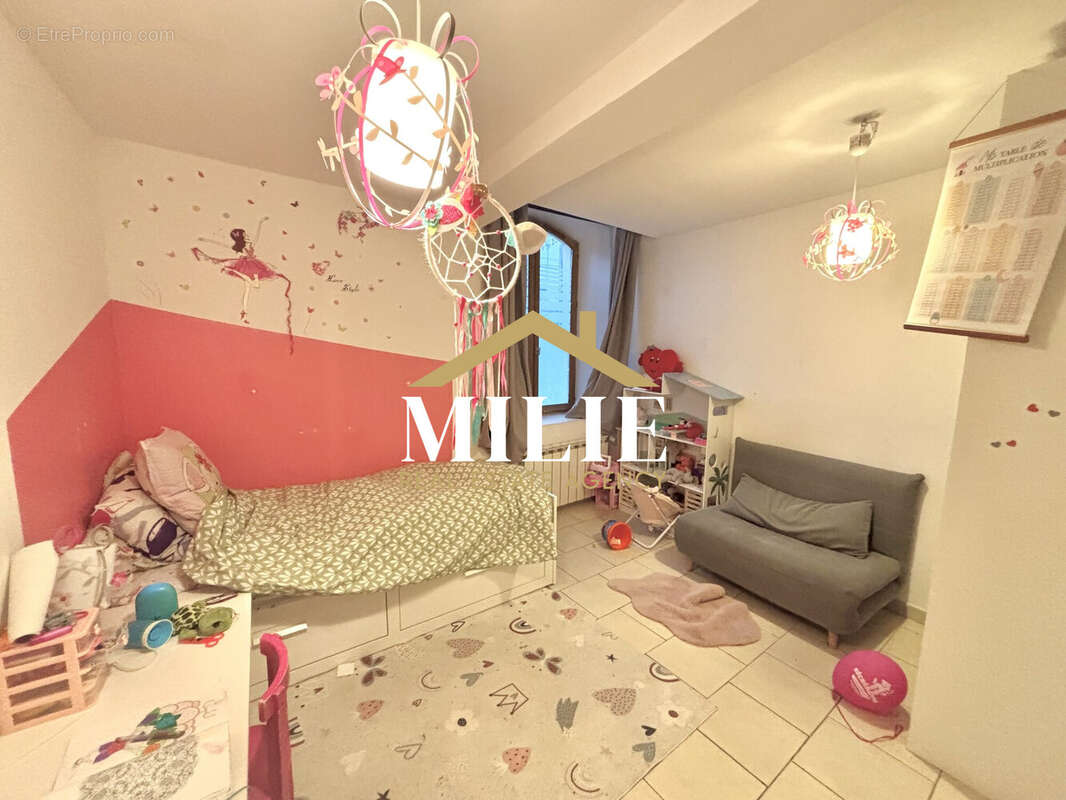 Appartement à MARSEILLE-10E