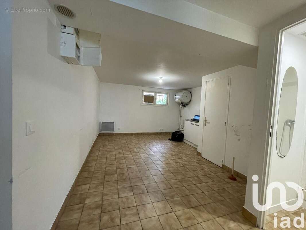 Photo 2 - Appartement à QUINCY-SOUS-SENART