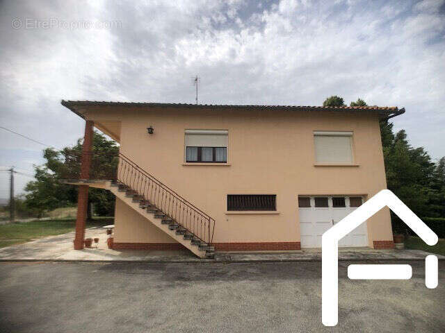 Maison à MAUREVILLE