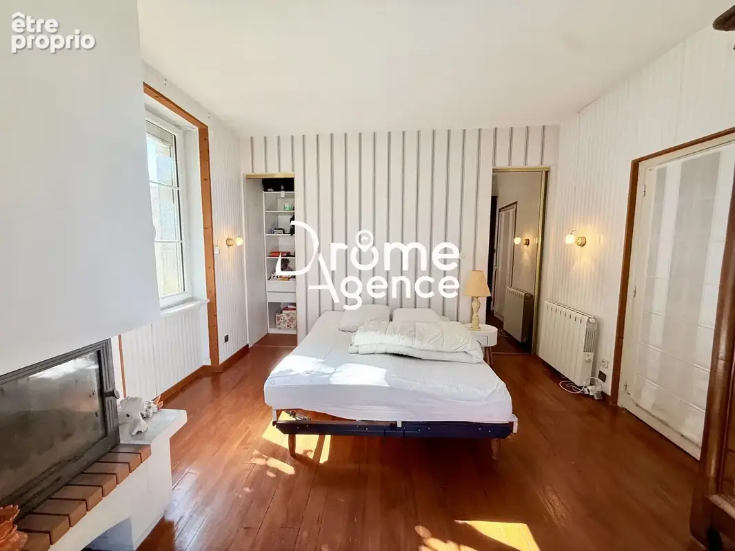 Maison 7 pièces 270 m² à vendre à Valence (26000) - photo 7