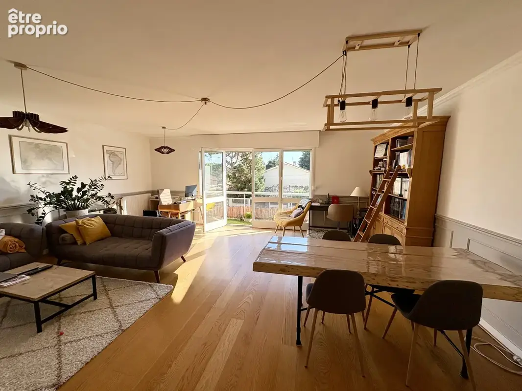 Appartement à LE BOUSCAT